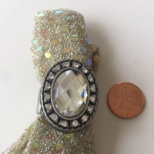 Closet closing - 3 for $5 
 Adjustable rhinestone